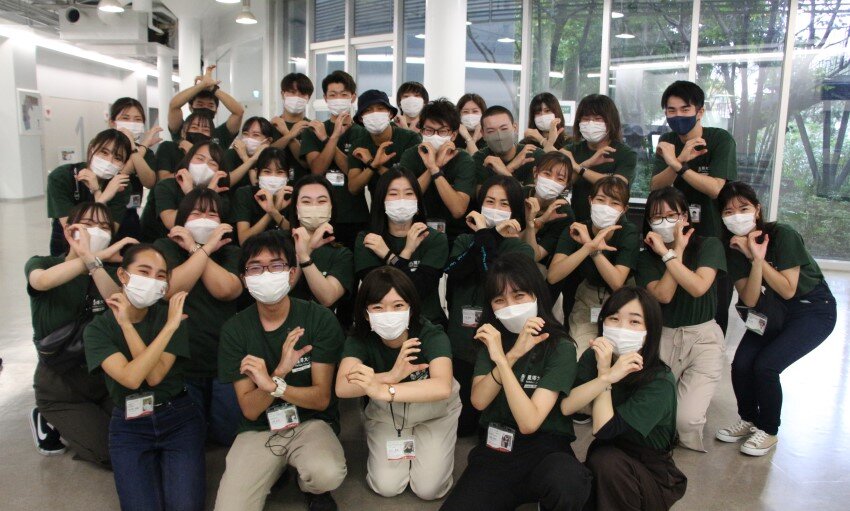 学生アドバイザーがオープンキャンパスをご案内します