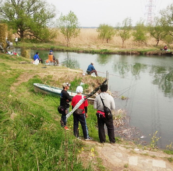 Fieldwork in Teganuma