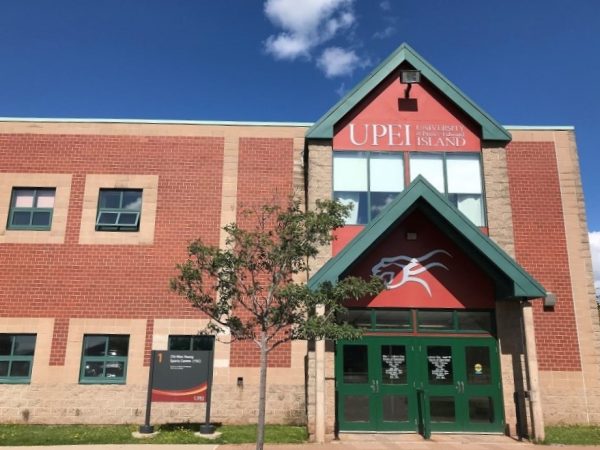 プリンス エドワード島大学 麗澤大学 国際交流センター