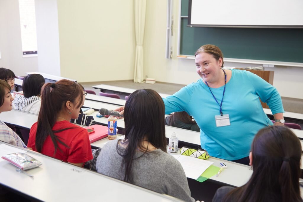 【大学の授業シリーズ】教養人として、国際人として。　英語で学ぶメディア＆ジェンダー論の意義に触れる「西洋文化入門Ａ-1：メディアとジェンダー」