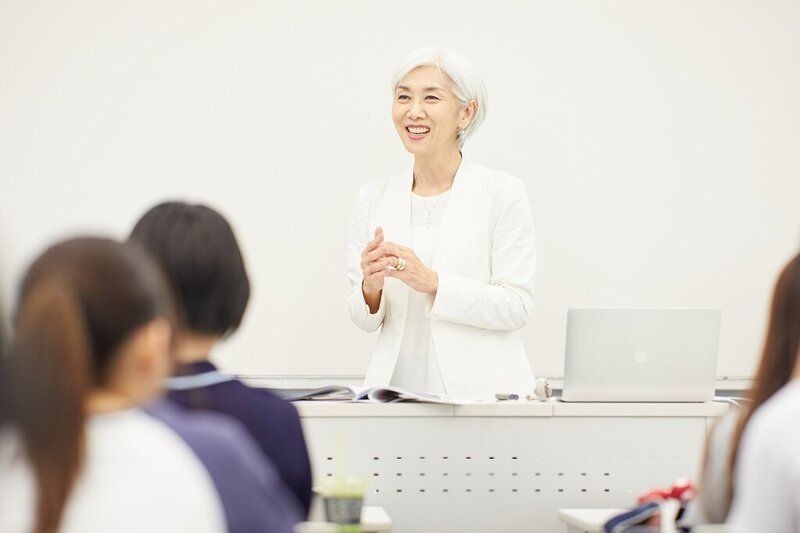 「ホスピタリティ×英語」を学ぶ。ANAの元客室乗務員が伝える、心を届けるコミュニケーション