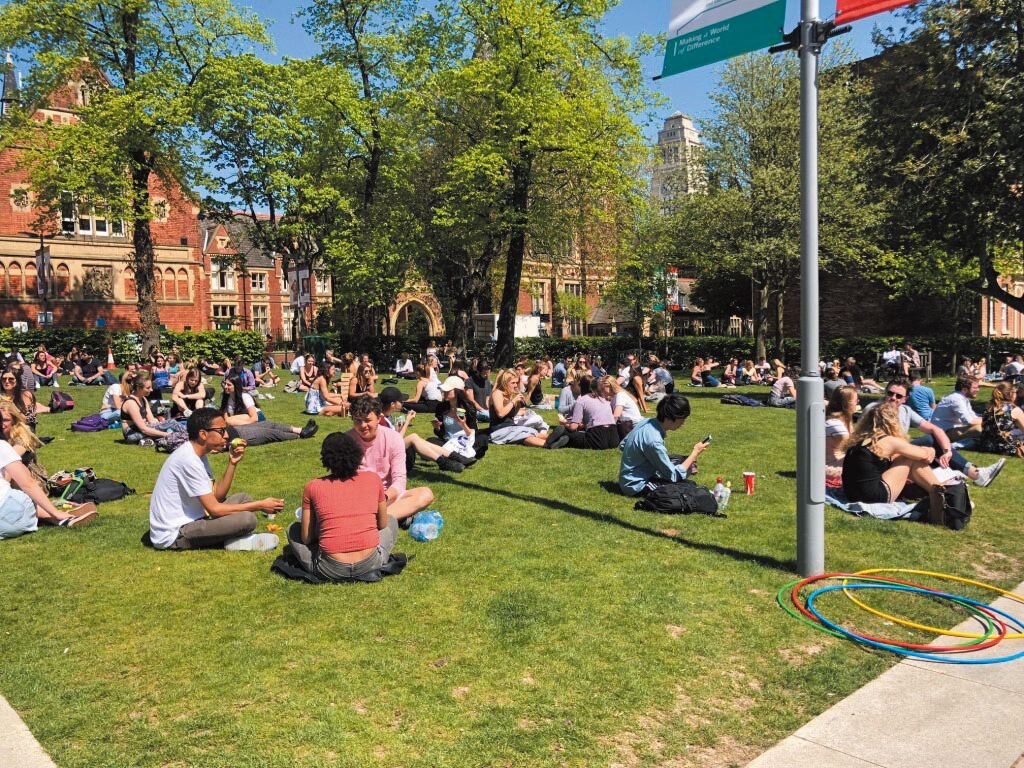 【学生の活躍】グローバルビジネス専攻 必修プログラム 「English Summer Seminar 」をオンラインにて実施