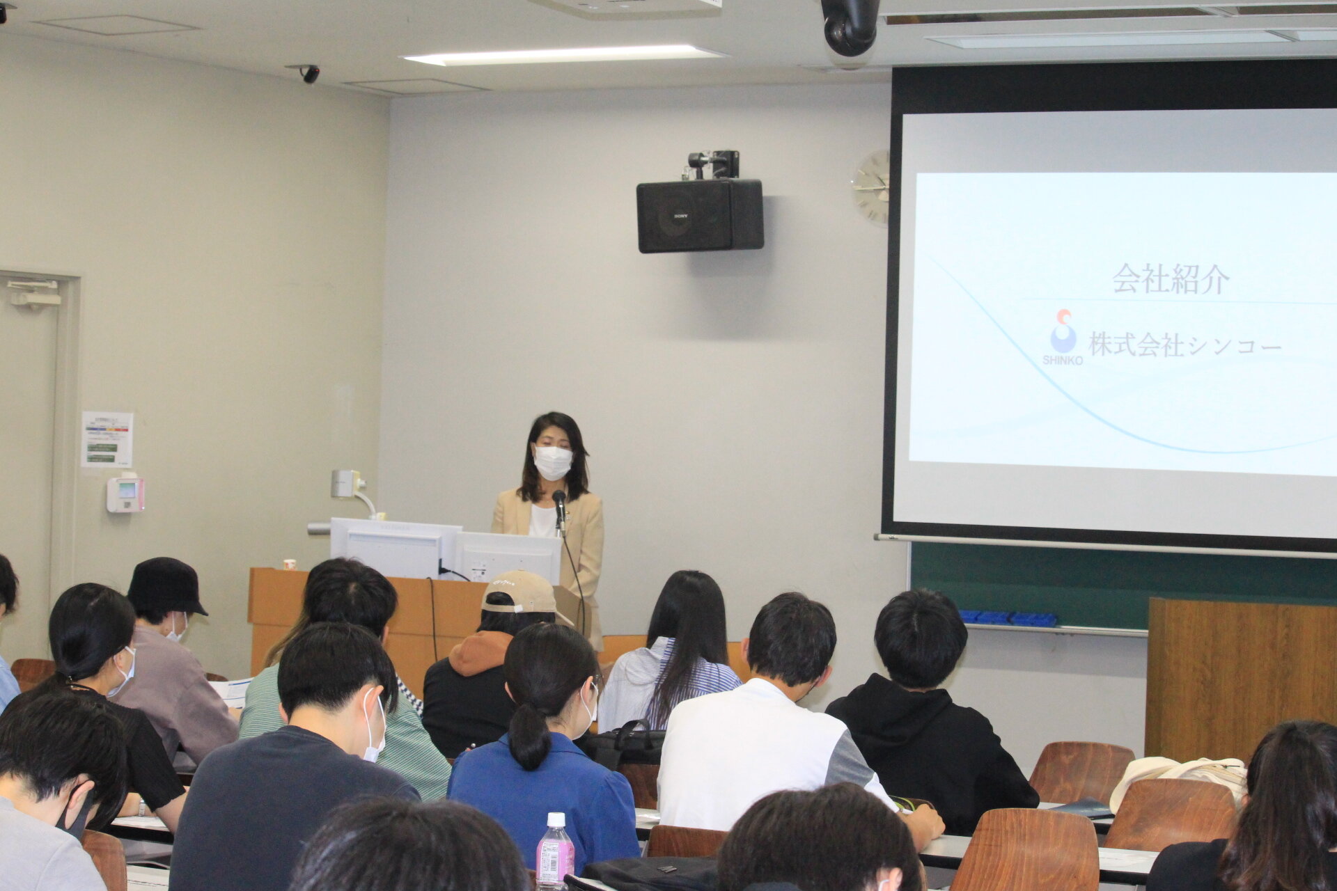 【開催報告】「道徳経営論A」で鈴木規子氏の特別講義を開催