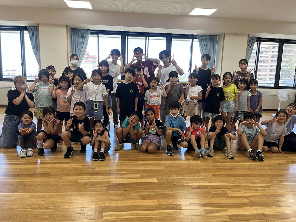 【学生の活躍】ダンス部DiR@T「夏休みこども教室」を開催