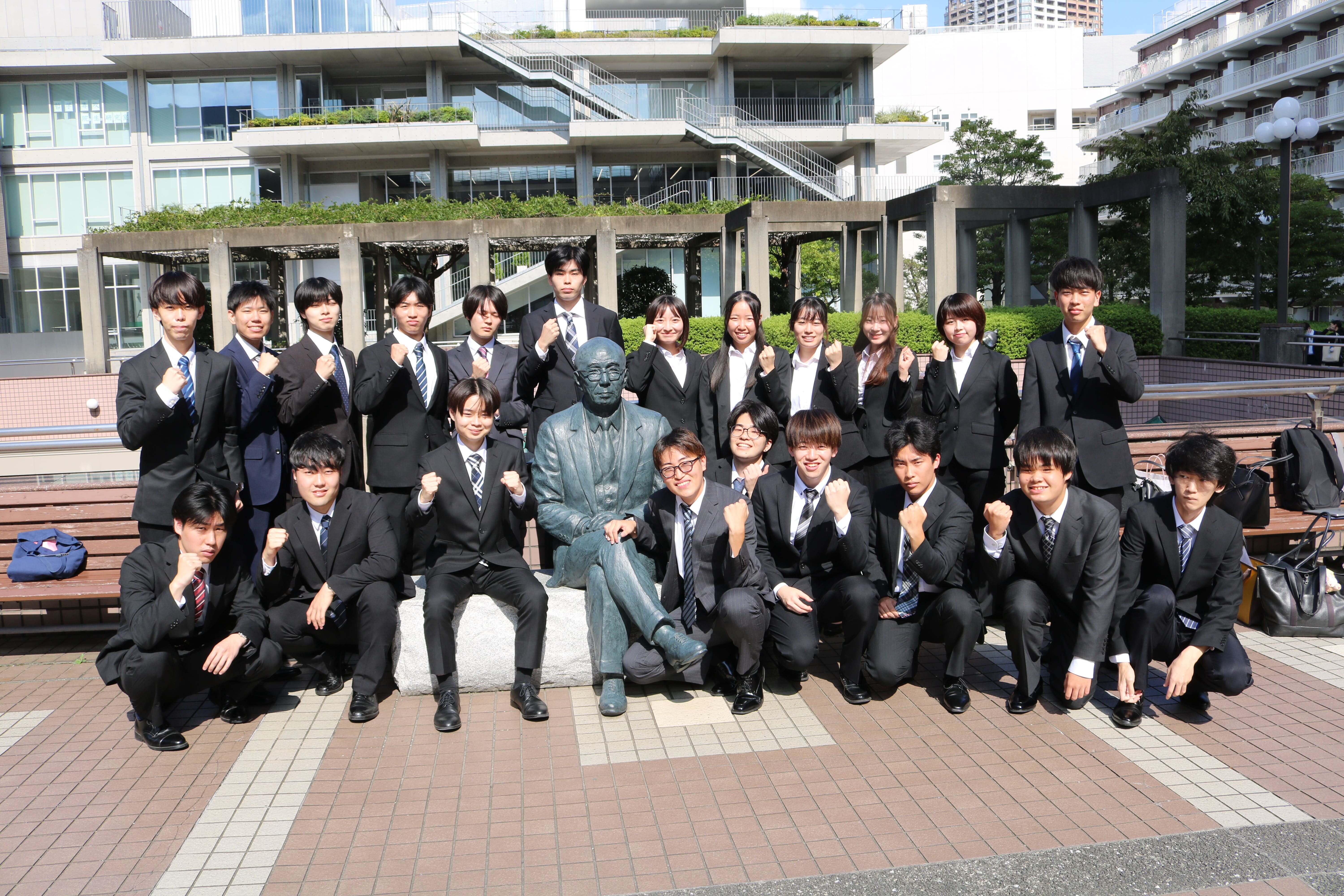 【学生の活躍】経済学部・経営学部の４つのゼミが関東最大の学術発表会「インナー大会」に出場