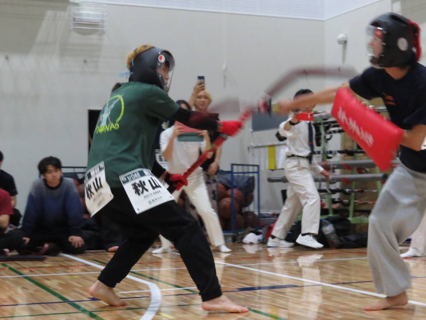 【学生の活躍】スポーツチャンバラ部　第16回秋関東学生選手権大会で入賞多数！新人戦は3種目で優勝！