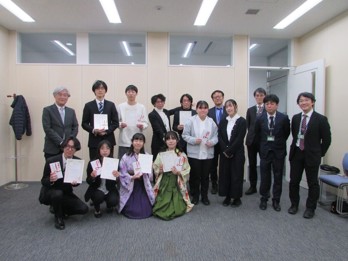【表彰報告】ReIDAC2025-2026の優秀発表を表彰 （情報・データサイエンス教育センター）