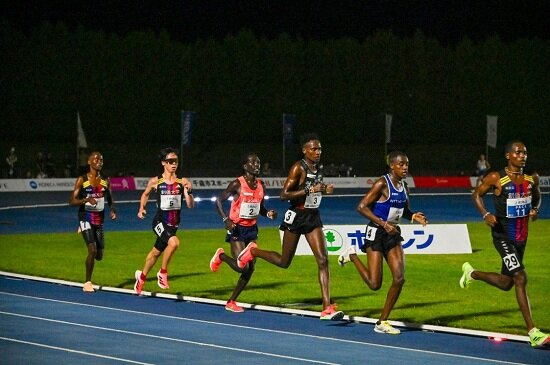 【駅伝部】ホクレン・ディスタンスチャレンジ深川大会でブライアン選手が男子10000m優勝！