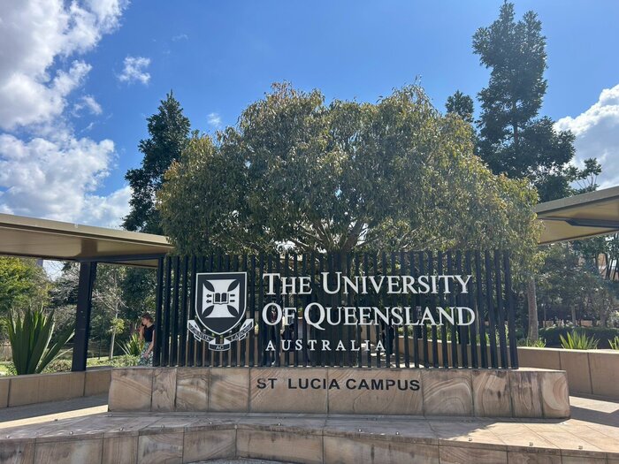 UQ.jpg