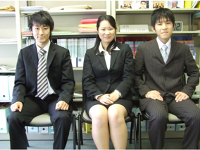 左から武内さん、小糸さん、佐々木さん