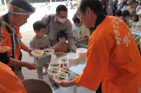 美味しい豚汁召し上がれ♪