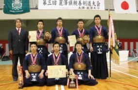 団体戦男子優勝の桐光学園高校