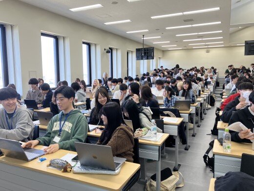 ワークショップの様子サイズ変更.jpg